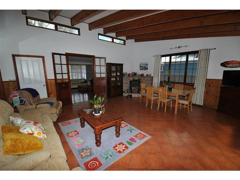 16 Carlton Crescent, Culburra Beach NSW 2540