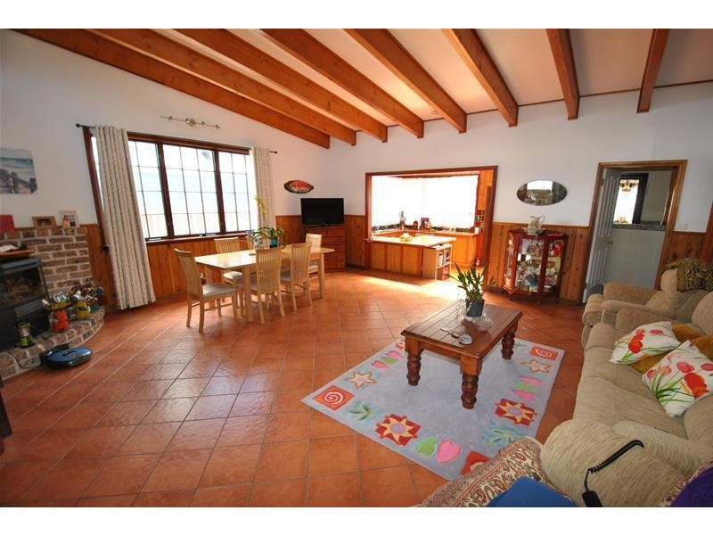 16 Carlton Crescent, Culburra Beach NSW 2540