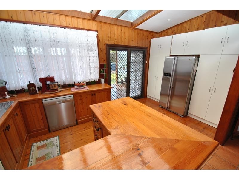 16 Carlton Crescent, Culburra Beach NSW 2540