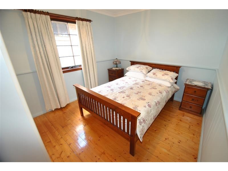 16 Carlton Crescent, Culburra Beach NSW 2540