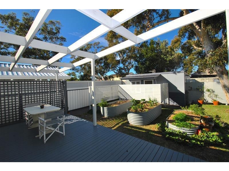 17 Watts Road, Callala Beach NSW 2540