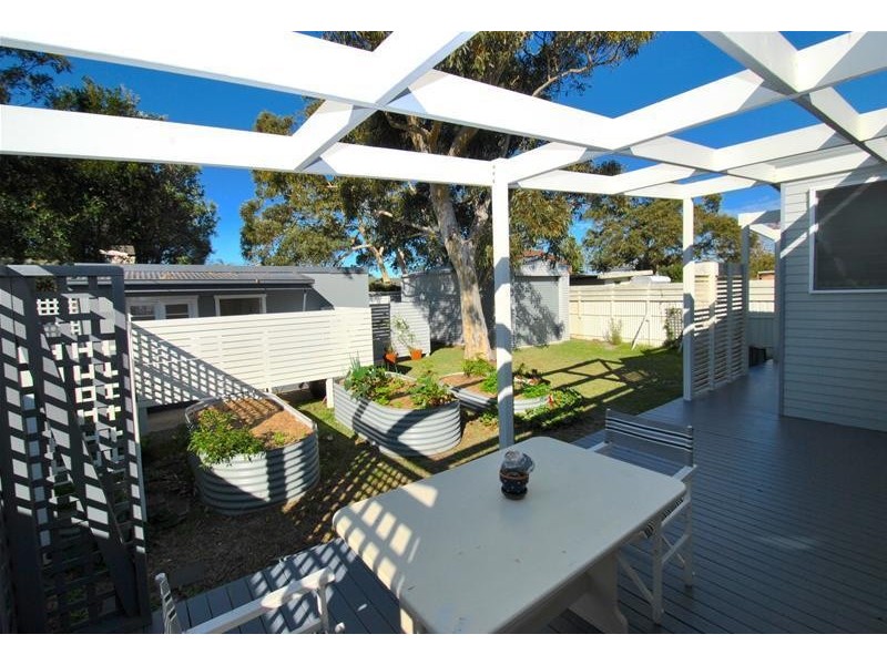 17 Watts Road, Callala Beach NSW 2540