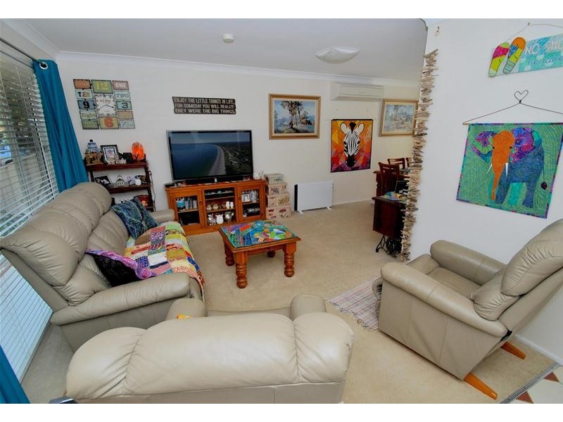 10 Warrego Place, Callala Bay NSW 2540