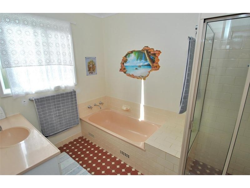 10 Warrego Place, Callala Bay NSW 2540