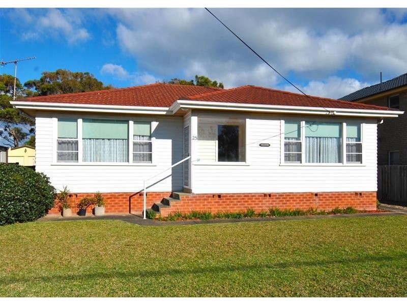 25 Broadview Avenue, Culburra Beach NSW 2540