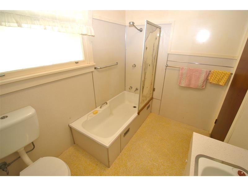 25 Broadview Avenue, Culburra Beach NSW 2540