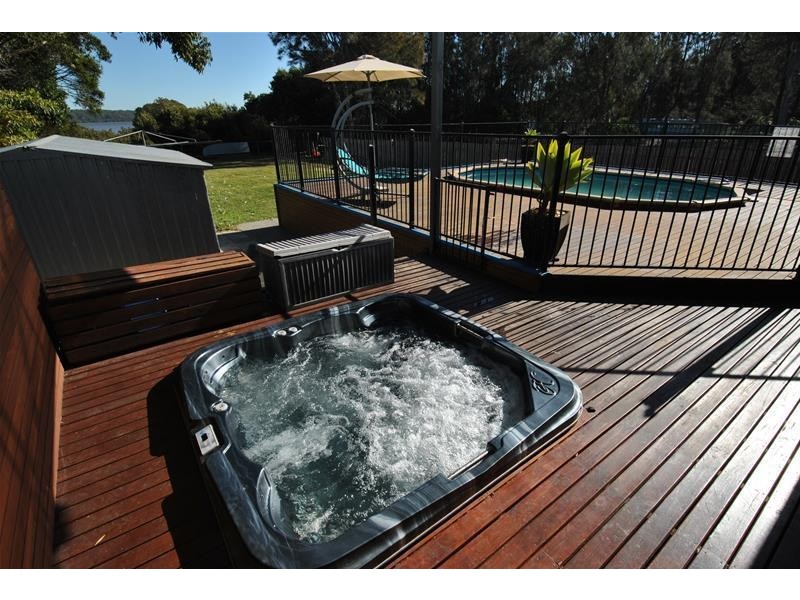 7 Addison Road, Culburra Beach NSW 2540