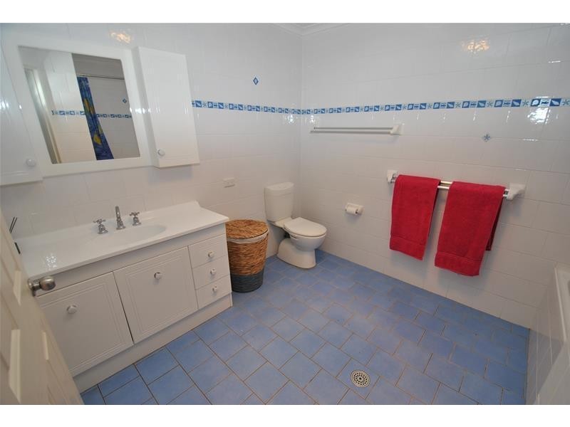 7 Addison Road, Culburra Beach NSW 2540