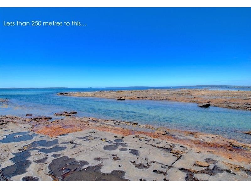 31 Bay Street, Callala Bay NSW 2540