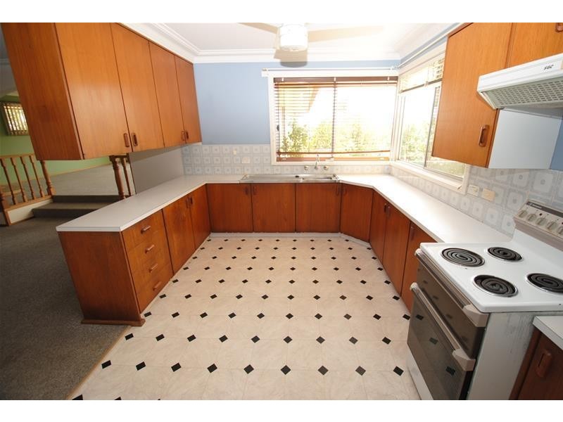 6 Crookhaven Parade, Currarong NSW 2540