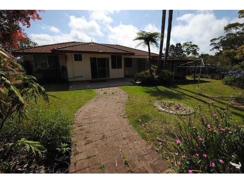 6 Crookhaven Parade, Currarong NSW 2540