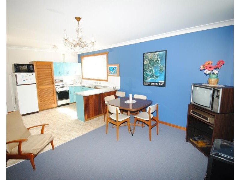 17 The Mall, Culburra Beach NSW 2540