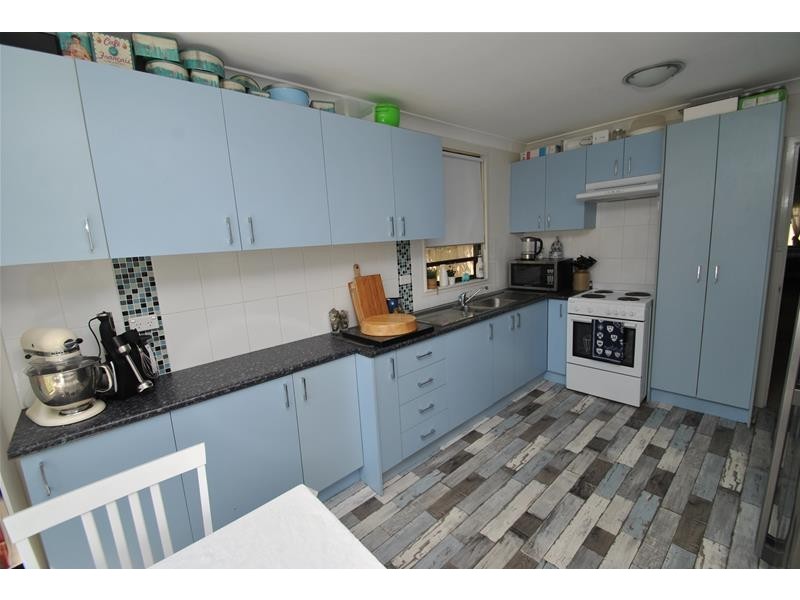 8 Cook Street, Callala Bay NSW 2540