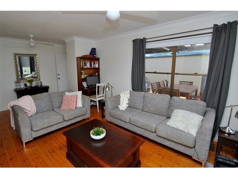 8 Cook Street, Callala Bay NSW 2540