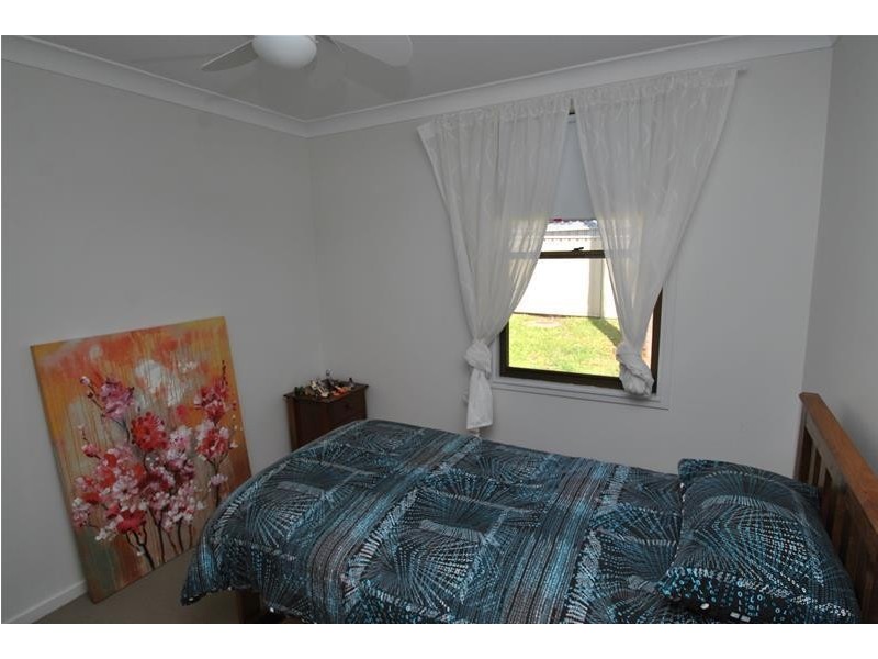 8 Cook Street, Callala Bay NSW 2540