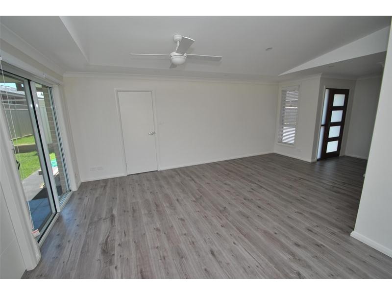 9b Penguins Head Road, Culburra Beach NSW 2540