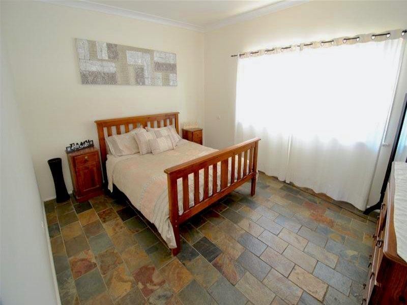 5 Roskell Road, Callala Beach NSW 2540