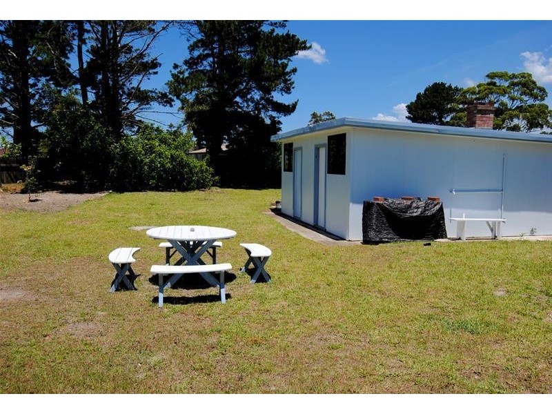 5 Roskell Road, Callala Beach NSW 2540