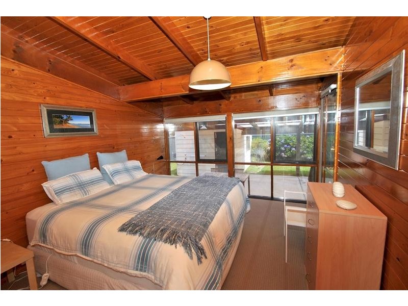 11 Sealark Road, Callala Bay NSW 2540