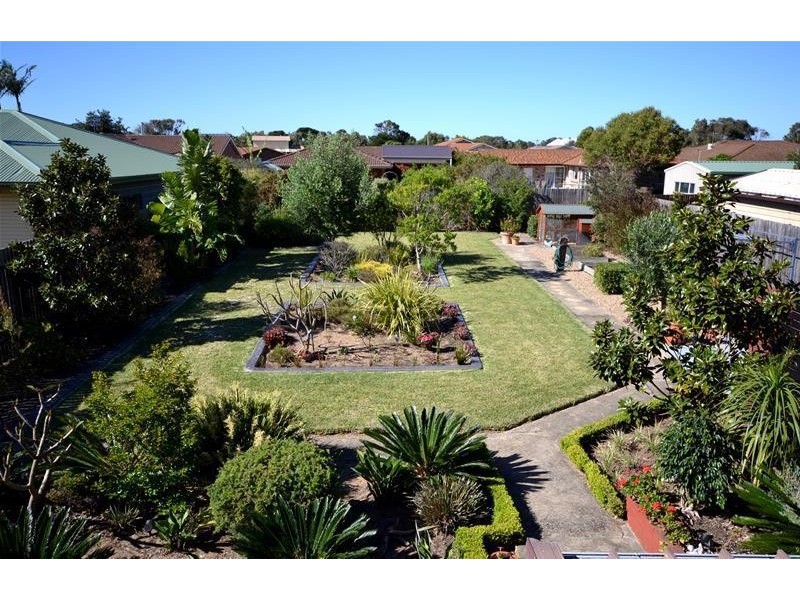 24  The Mall, Culburra Beach NSW 2540