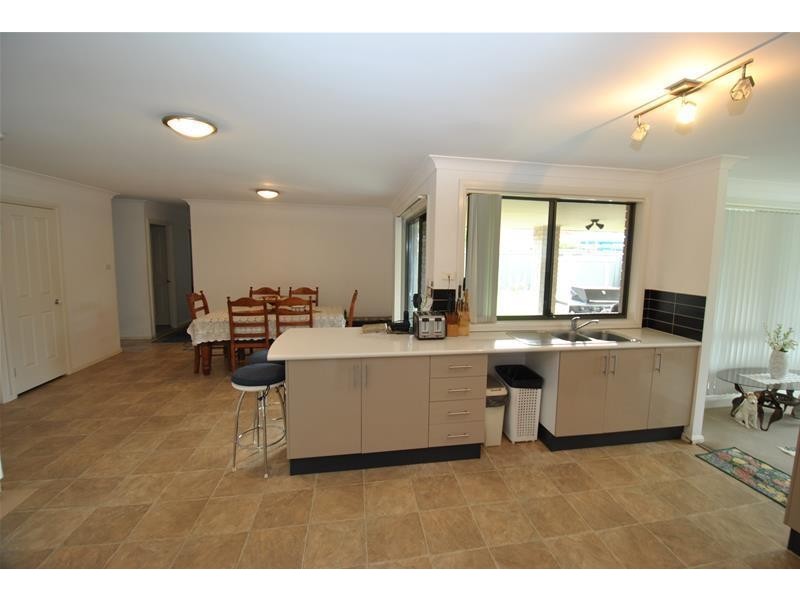 39  Prince Edward Avenue, Culburra Beach NSW 2540