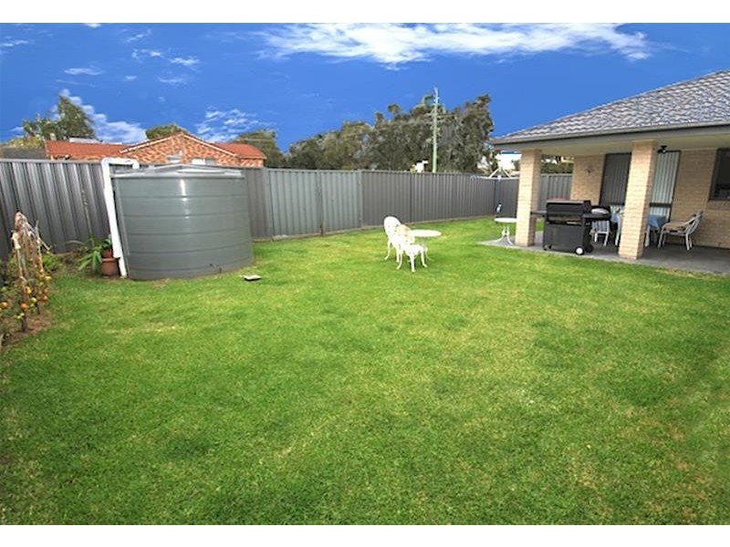 39  Prince Edward Avenue, Culburra Beach NSW 2540