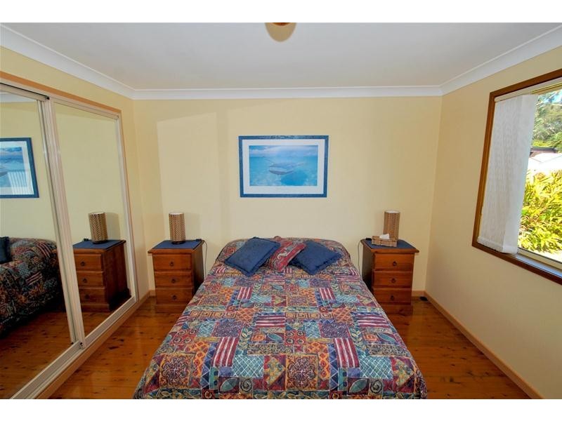 11 Greenbank Grove, Culburra Beach NSW 2540