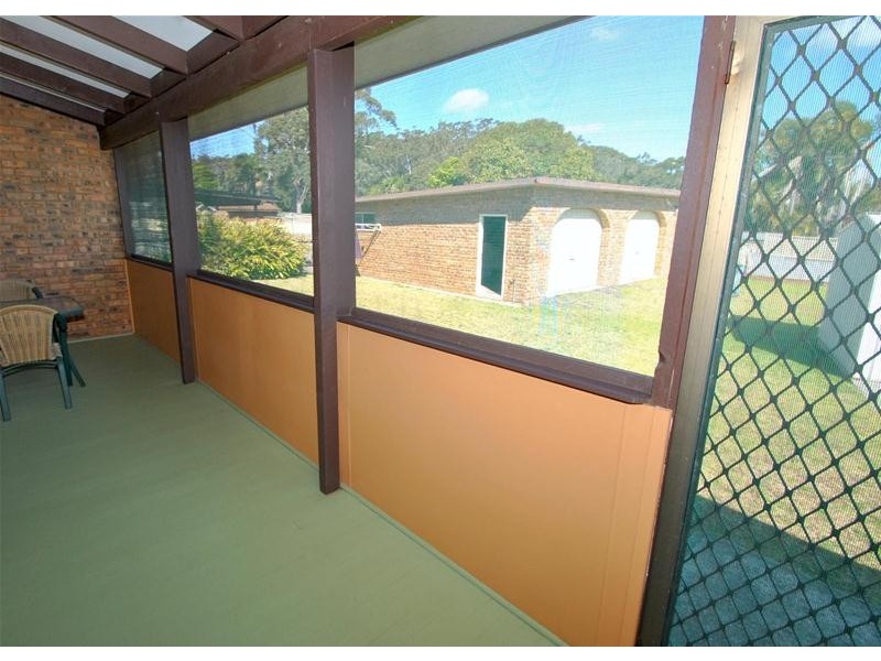 11 Greenbank Grove, Culburra Beach NSW 2540