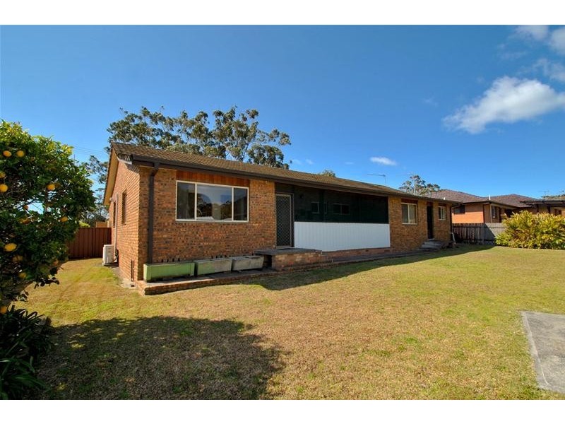 11 Greenbank Grove, Culburra Beach NSW 2540