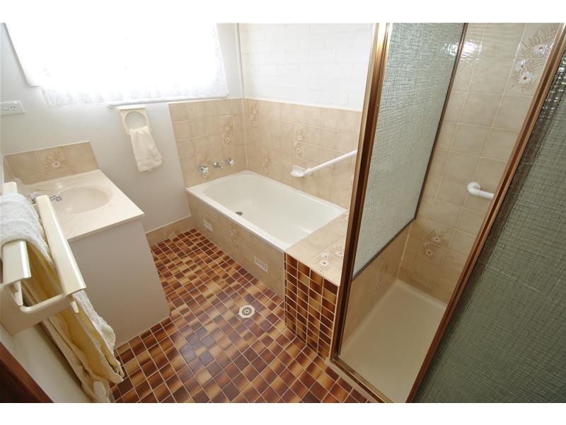 1/9 The Lake Circuit, Culburra Beach NSW 2540