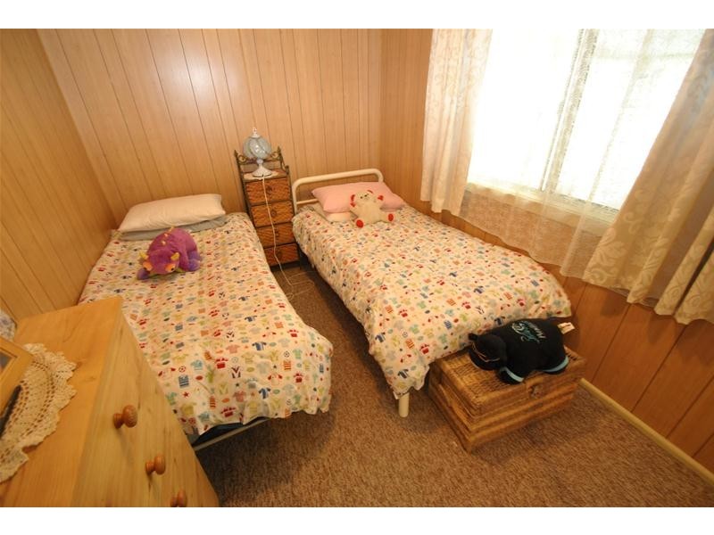 4 Wren Street, Culburra Beach NSW 2540