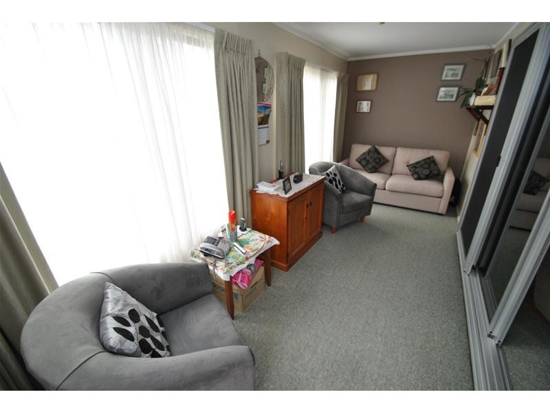 4 Wren Street, Culburra Beach NSW 2540