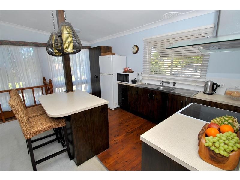 14 Queen Mary Street, Callala Beach NSW 2540