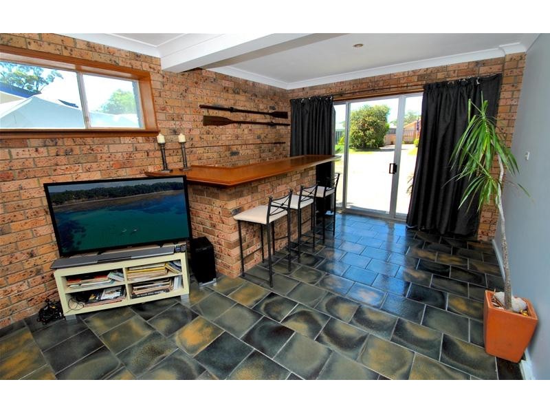 14 Queen Mary Street, Callala Beach NSW 2540