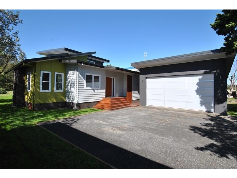 12 Farrant Avenue, Culburra Beach NSW 2540