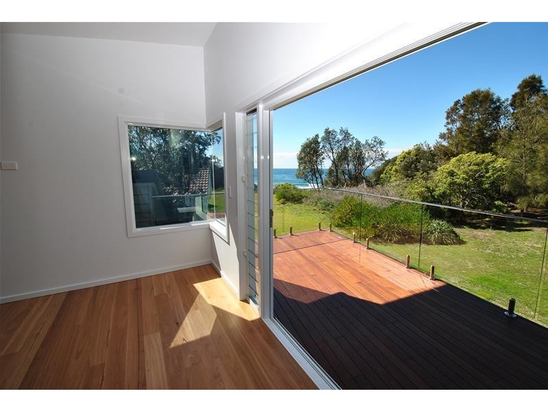 12 Farrant Avenue, Culburra Beach NSW 2540