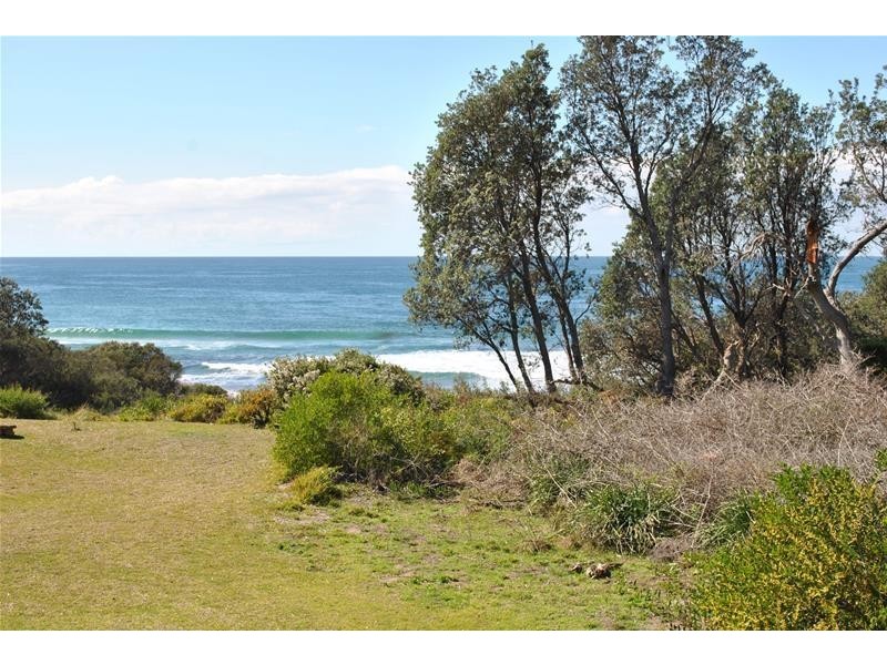 12 Farrant Avenue, Culburra Beach NSW 2540