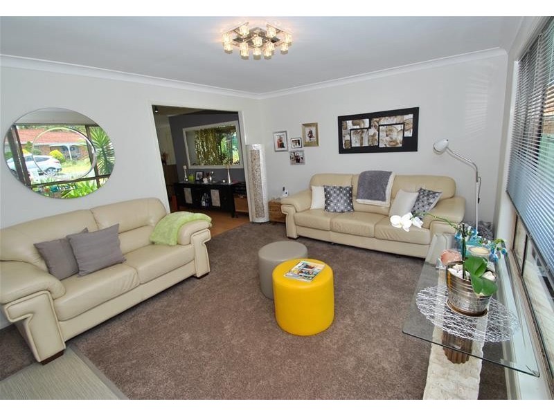 38 Hollingsworth Crescent, Callala Bay NSW 2540