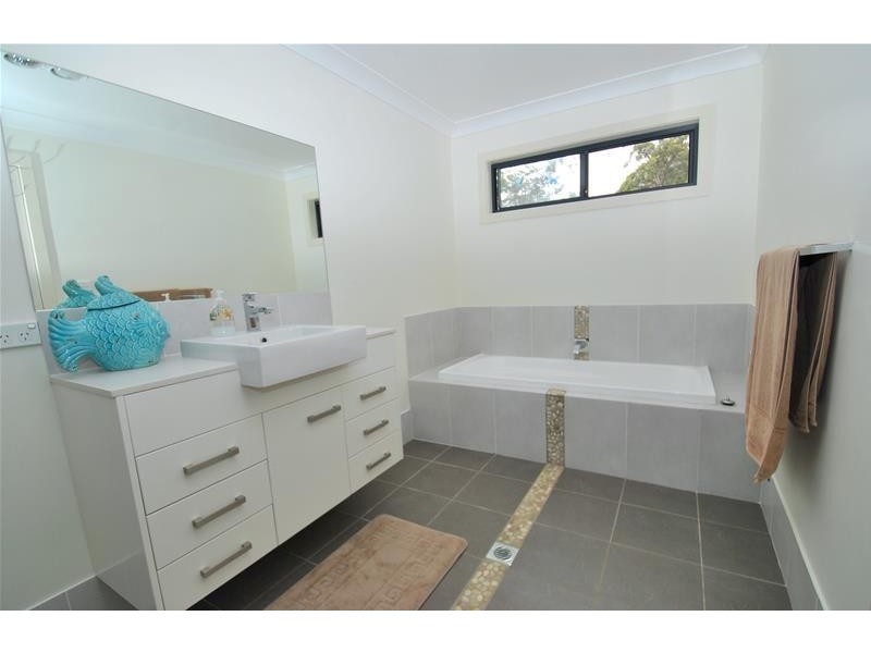83 Watt Street, Callala Bay NSW 2540