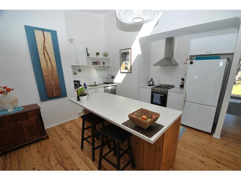 28  Carlton Crescent, Culburra Beach NSW 2540