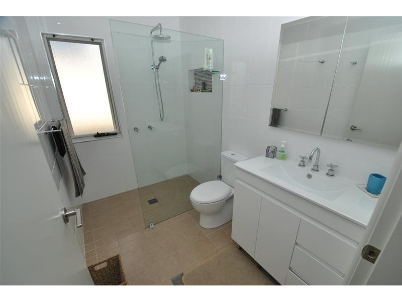 28  Carlton Crescent, Culburra Beach NSW 2540