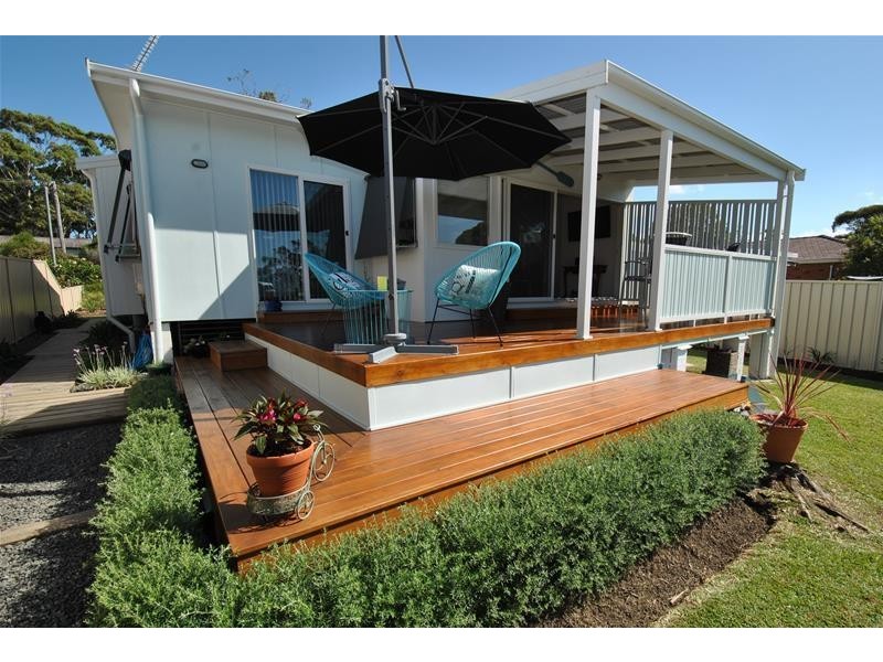 28  Carlton Crescent, Culburra Beach NSW 2540