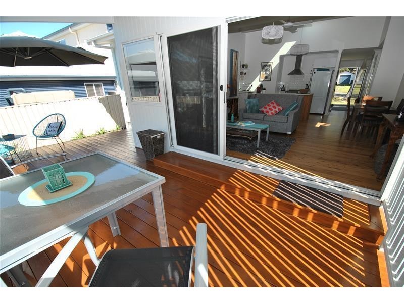 28  Carlton Crescent, Culburra Beach NSW 2540