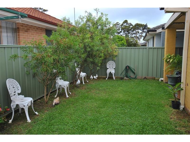 1/12 Hollingsworth Crescent, Callala Bay NSW 2540
