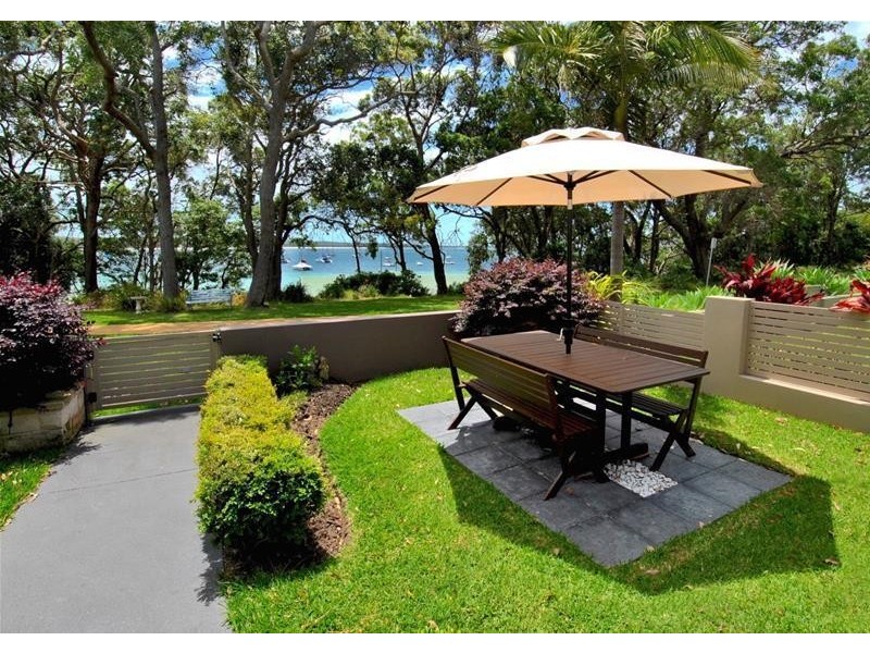 60 Boorawine Terrace, Callala Bay NSW 2540