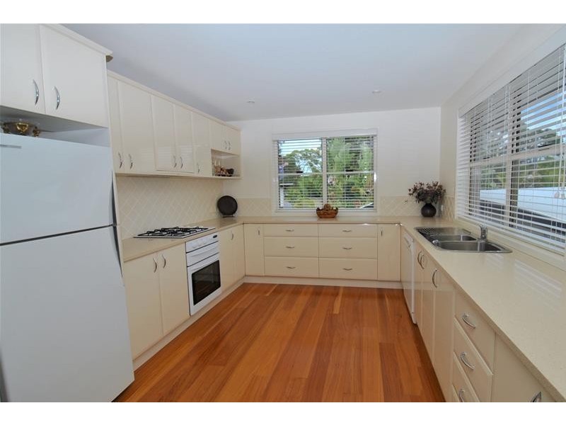 60 Boorawine Terrace, Callala Bay NSW 2540