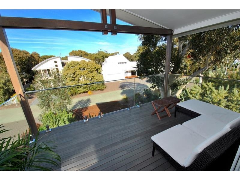 6  Sandlewood Cove, Callala Beach NSW 2540