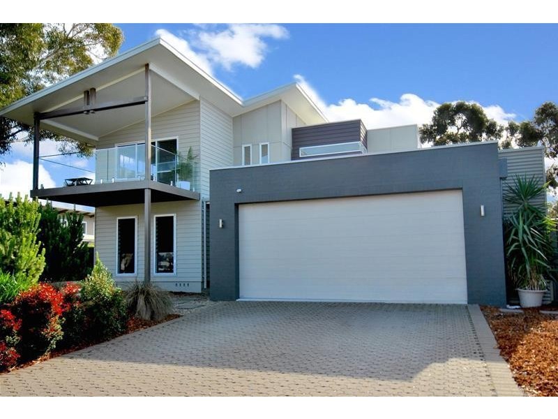 6  Sandlewood Cove, Callala Beach NSW 2540