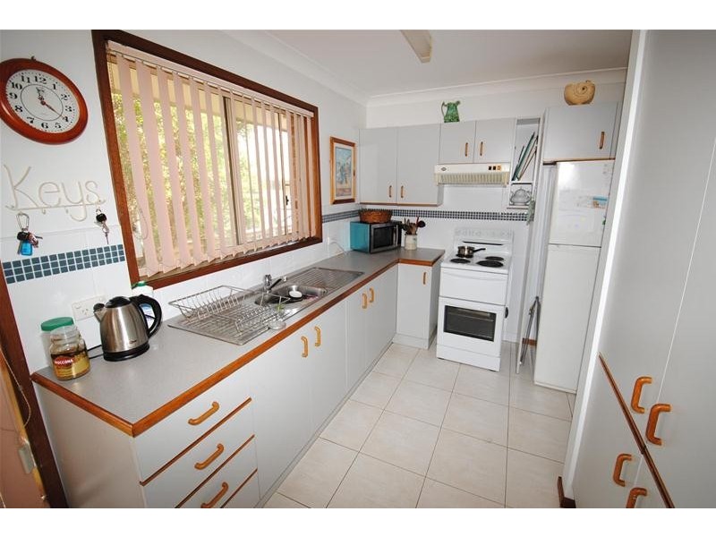 2/104 The Lake Circuit, Culburra Beach NSW 2540