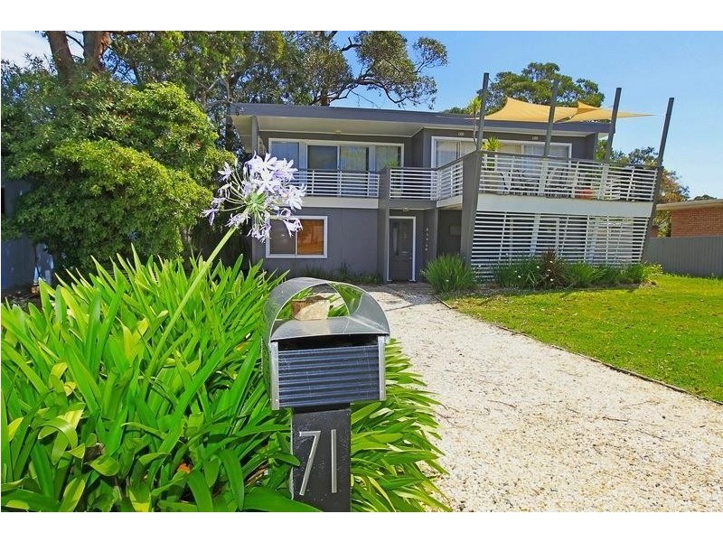 71 Boorawine Terrace, Callala Bay NSW 2540